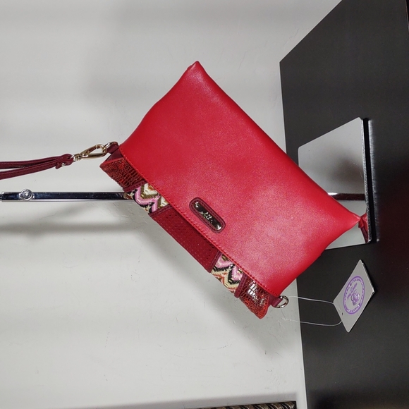 Sharif Leather Wristlet/Clutch/Crossbody Bag - Picture 2 of 8